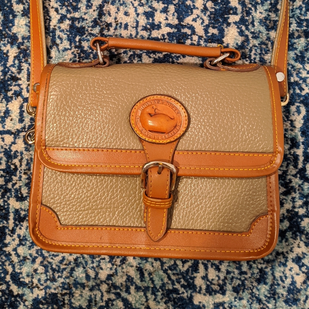 Vintage Dooney and Bourke All Weather Crossbody